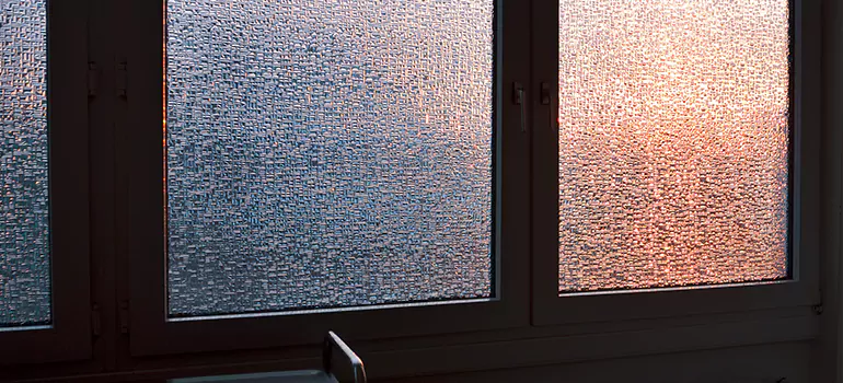 Frosted Glass Window Replacement in Holiday, FL