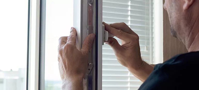 Custom Hopper Windows in Holiday, FL