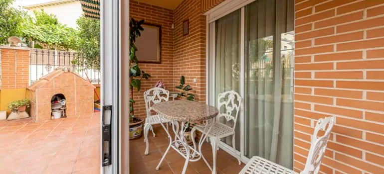 Adding Porch Enclosures To Your Home in Holiday, FL