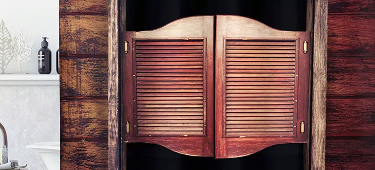 Installing Saloon Door Hinges in Holiday, FL