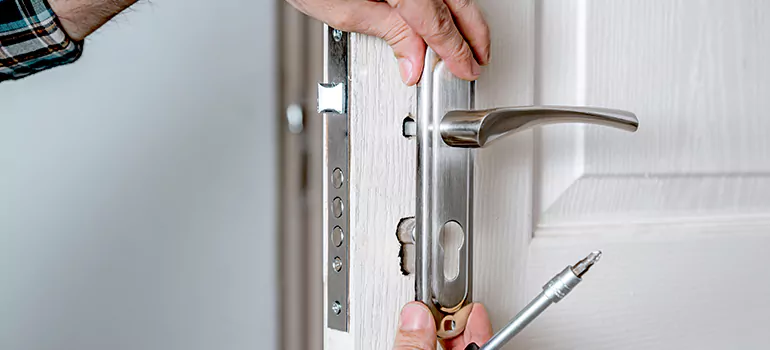 Front Door Knob Repair in Holiday, FL